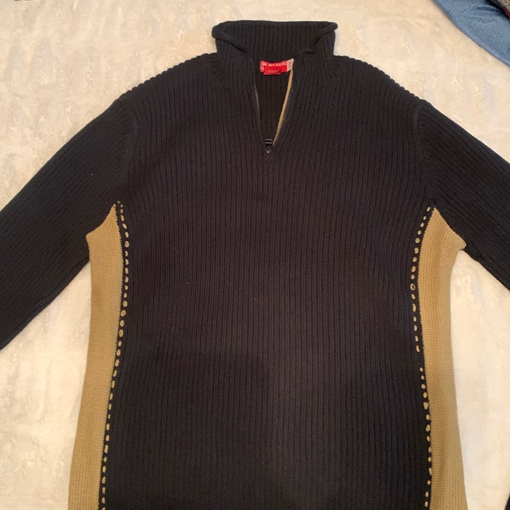 Guess zip up sweater